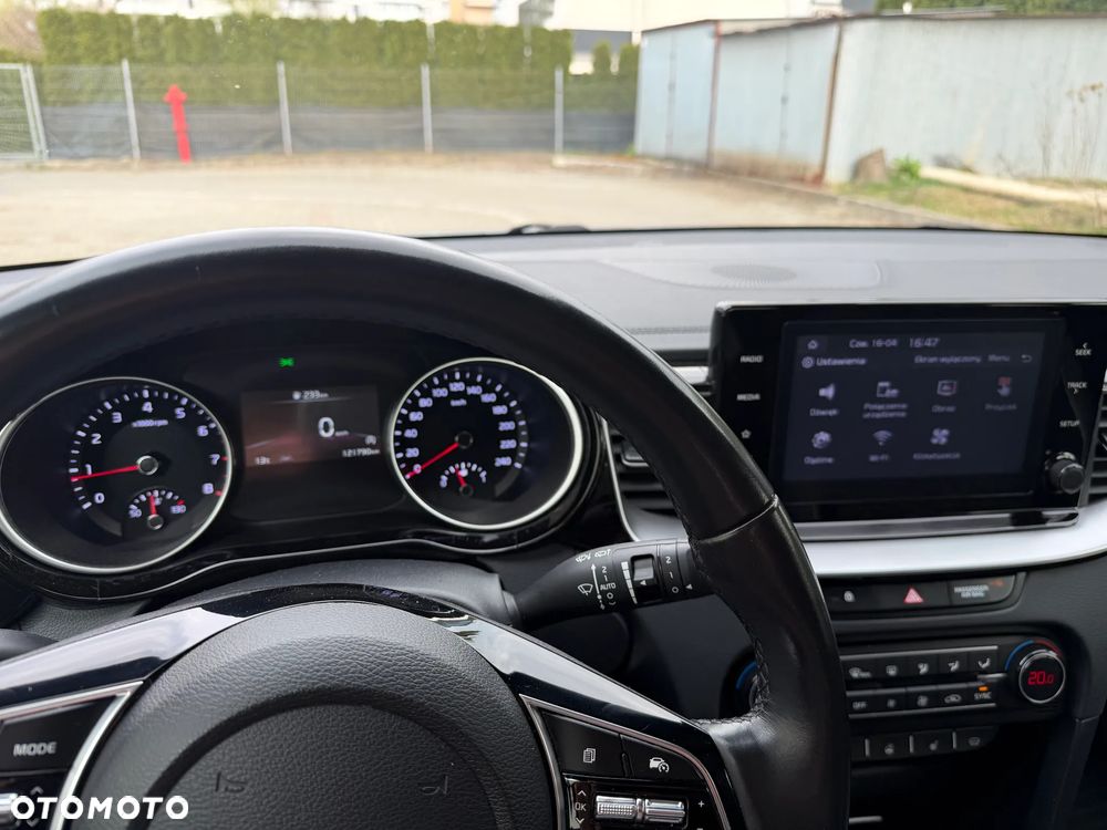 Kia Ceed 1.5 T-GDI L - 17