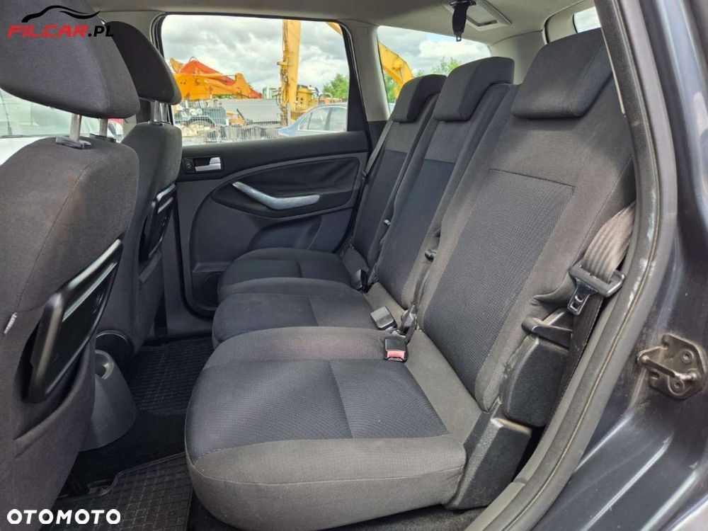 Ford Focus C-Max - 9