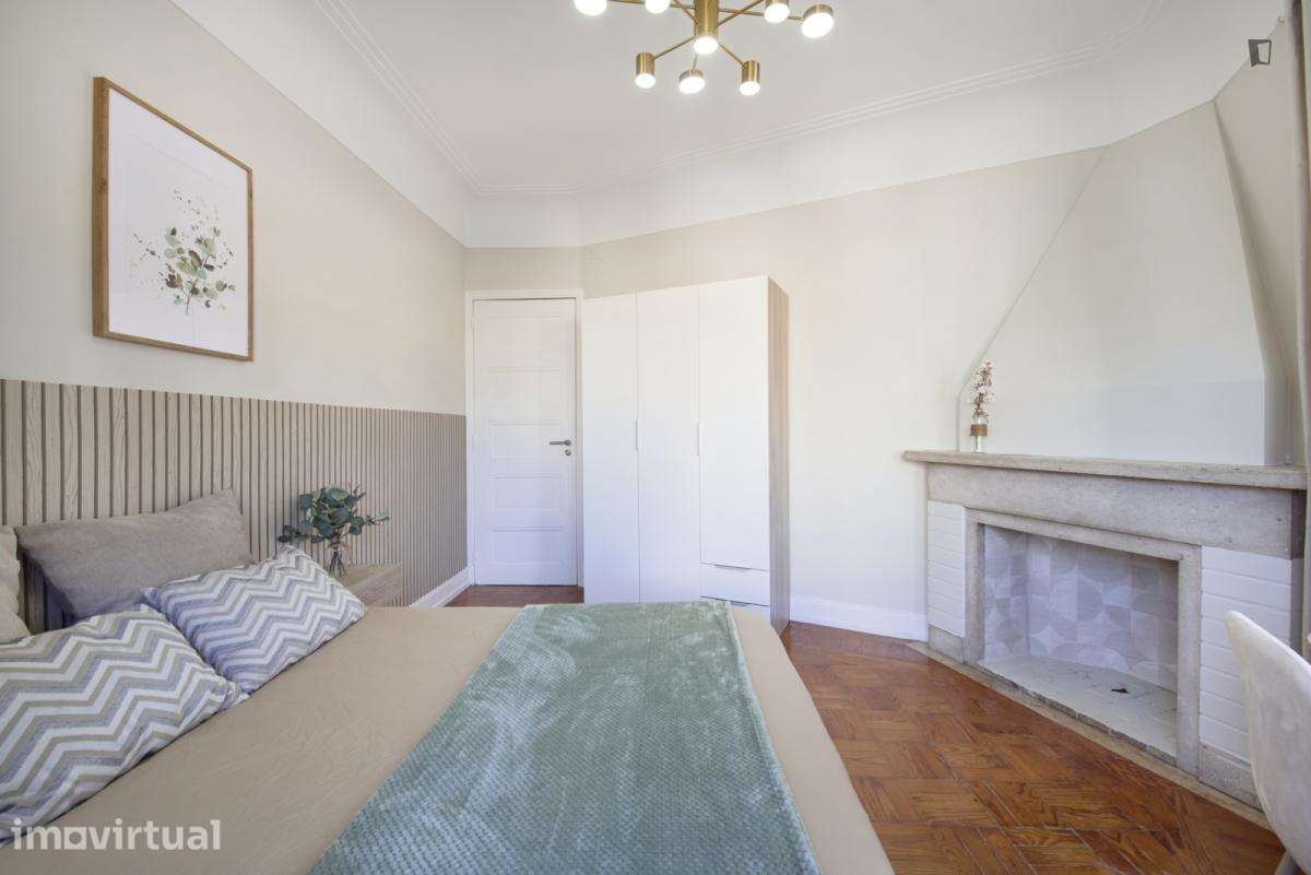 Quarto - localizado em Princípe Real Lisbon - Grande imagem: 5/27
