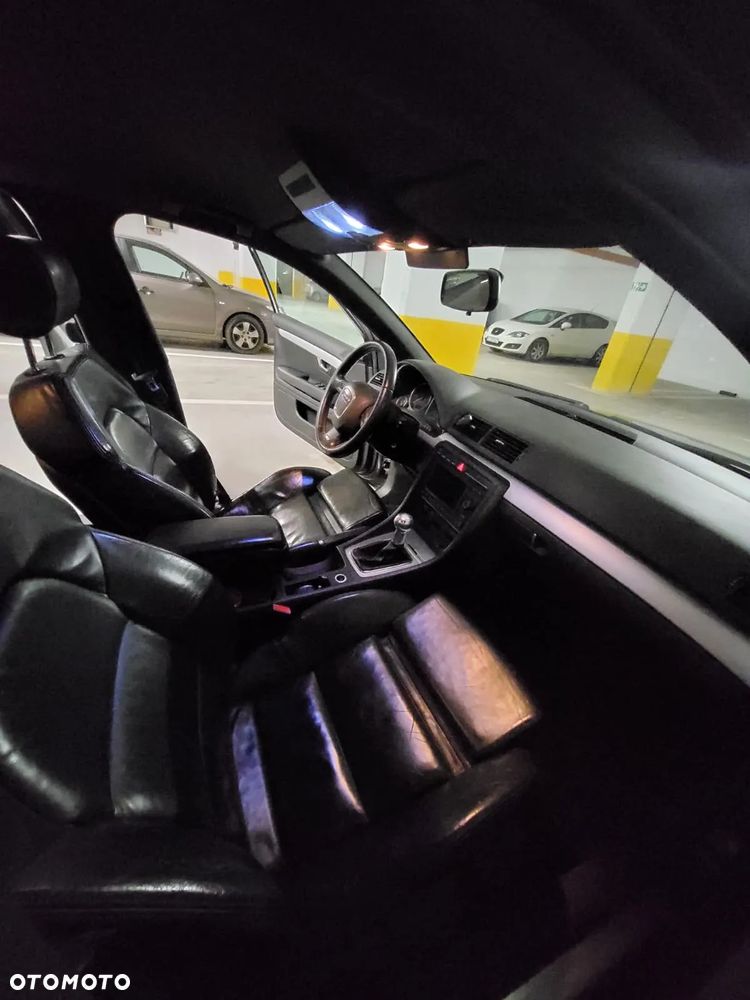 Audi A4 Avant 1.8T - 14