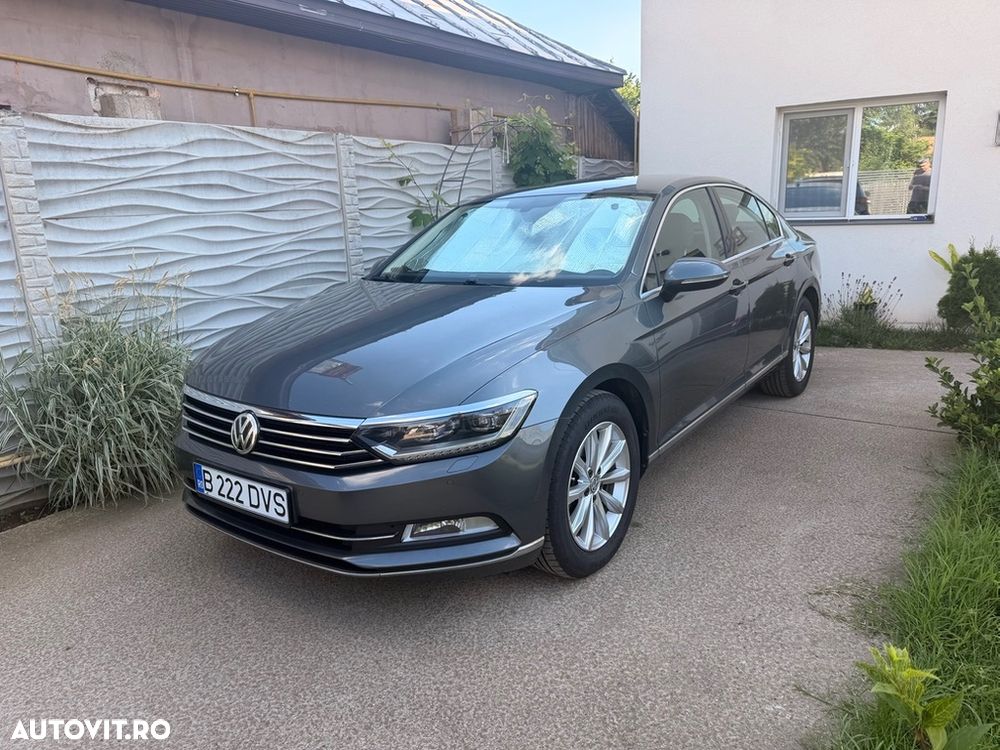 Volkswagen Passat 2.0 TDI DSG Highline - 8