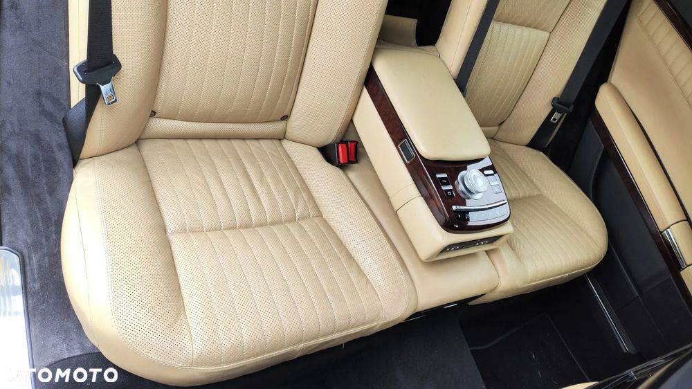 FOTELE KANAPA PODŁOKIETNIK BOCZKI TAPICERKA SKÓRA BEŻOWA DESIGNO FULL OPCJA GRZANA WENTYLOWANA MASAŻE MONITORY MERCEDES S-KLASA W221 LONG - 14