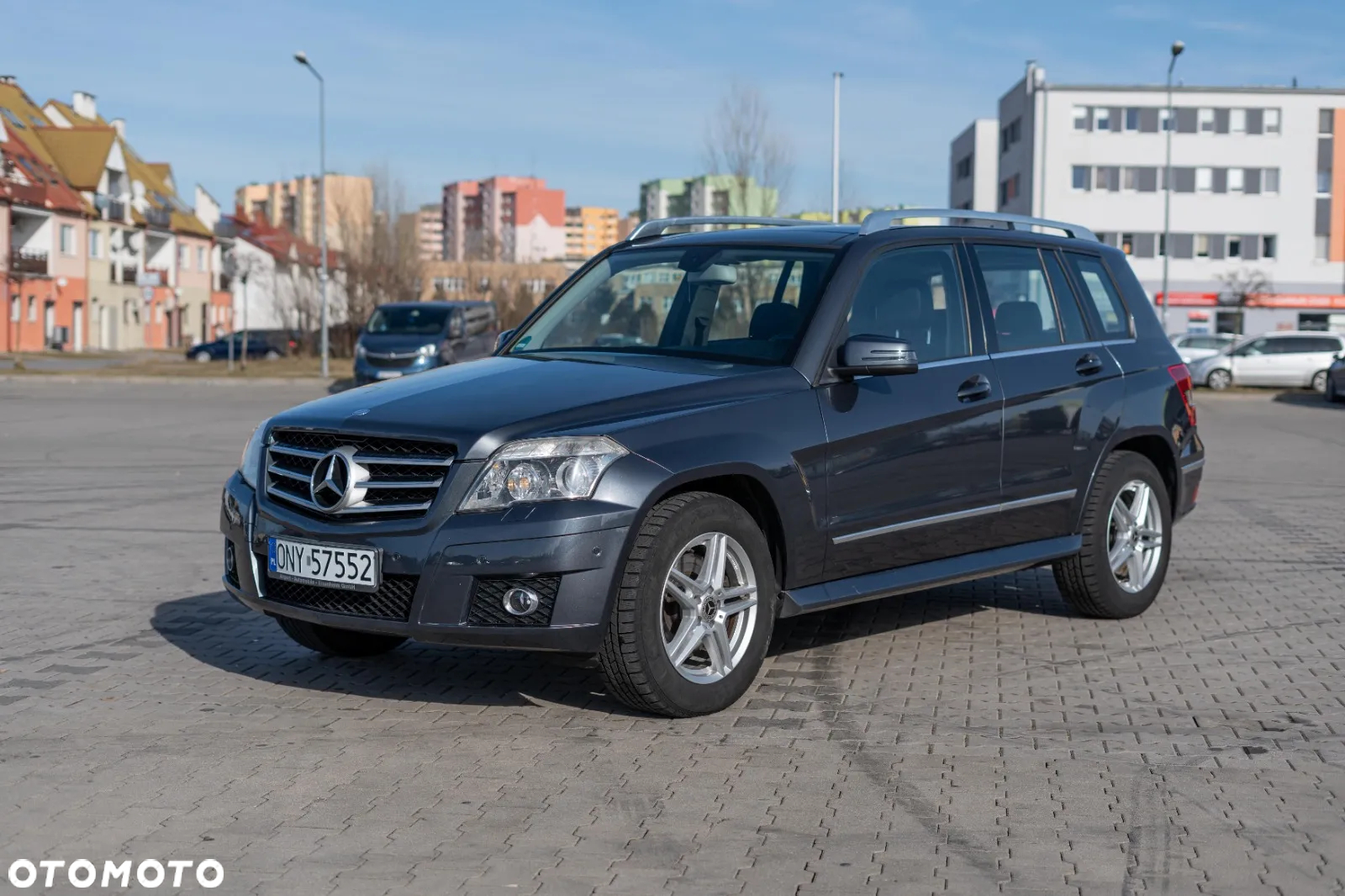 Mercedes-Benz GLK - 12