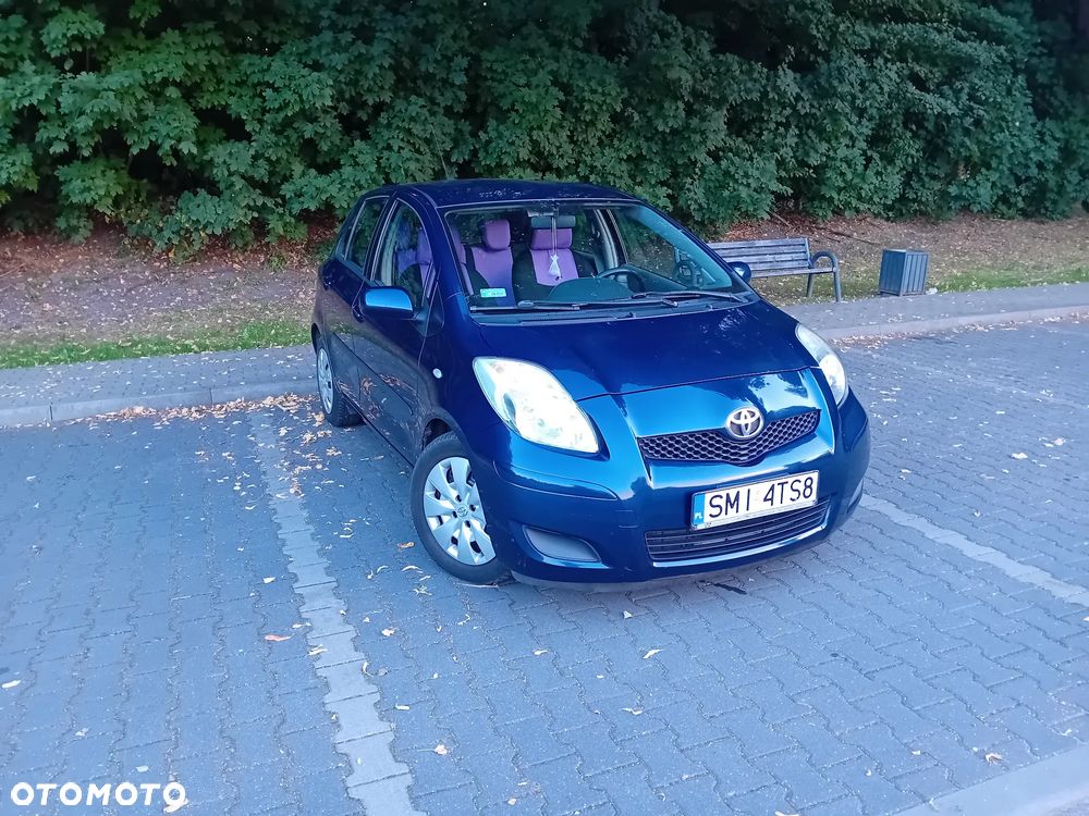 Toyota Yaris 1.33 VVT-i Sol - 1