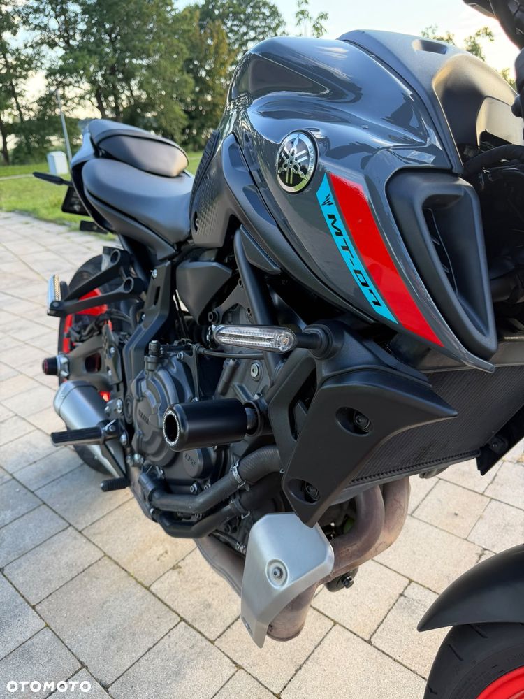 Yamaha MT - 11