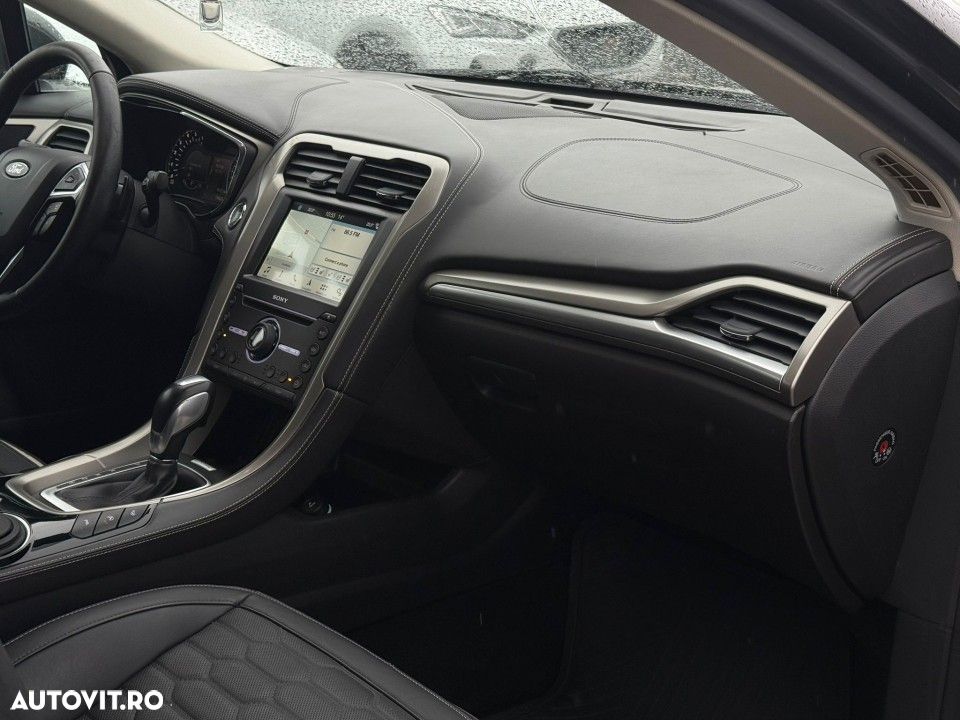 Ford Mondeo - 21