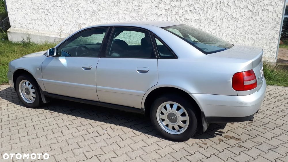 Audi A4 Limousine 1.9 TDI - 10