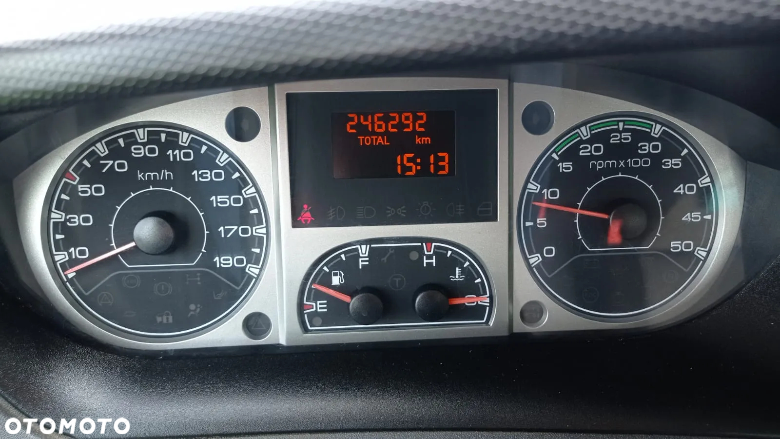 Iveco Daily 40C15 - 16
