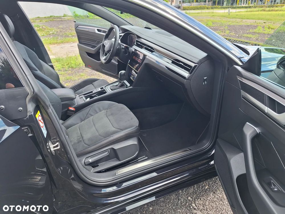 Volkswagen Arteon 2.0 TDI SCR DSG R-Line - 20