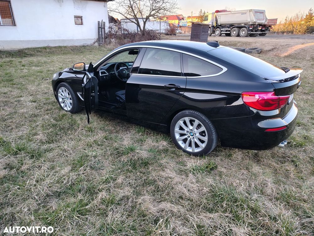 BMW Seria 3 320d xDrive Aut. Edition Luxury Line Purity - 3