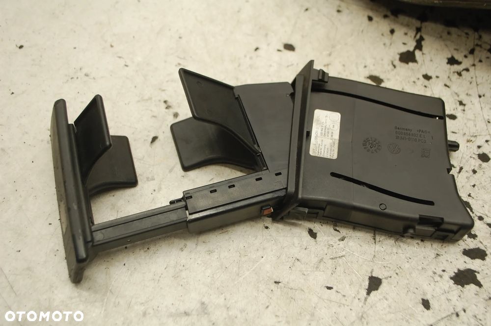 UCHWYT NA KUBEK 6Q0858602E VW POLO IV 01-09 - 4