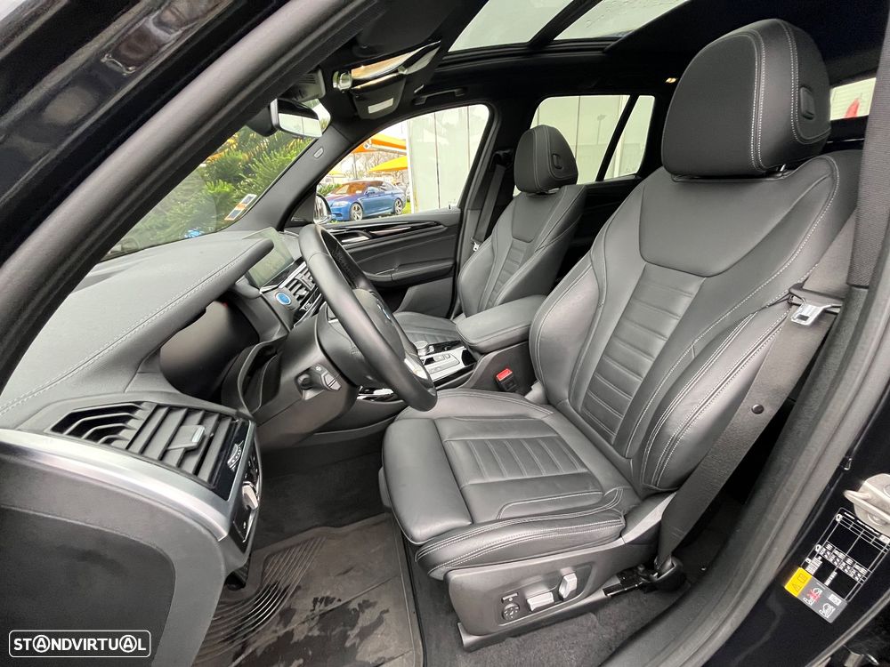 BMW iX3 Inspiring - 27