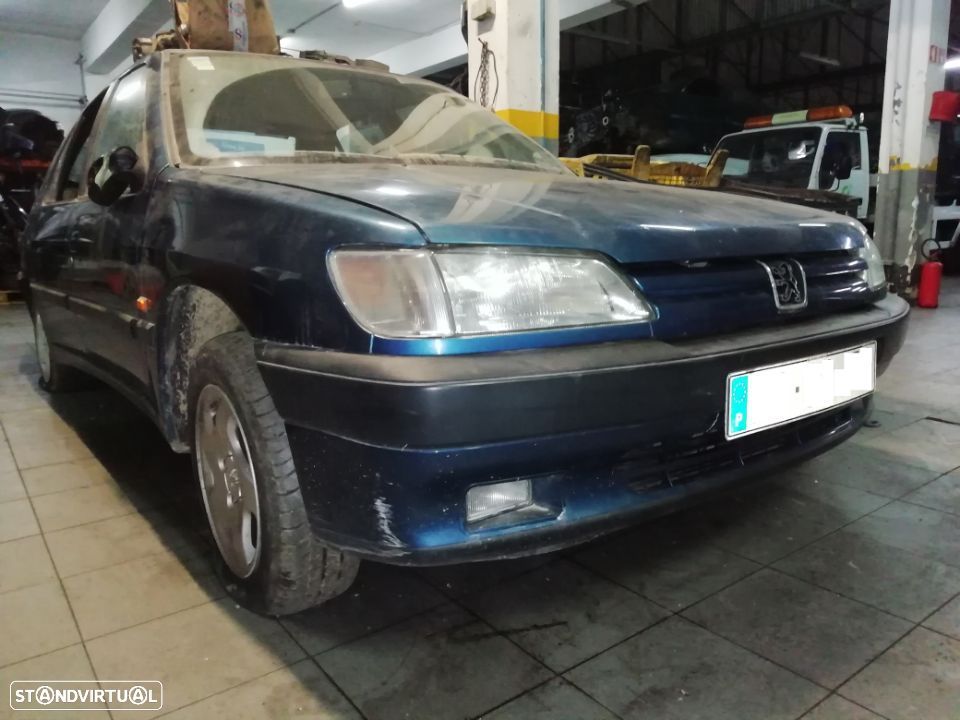 Peugeot 306 - 1
