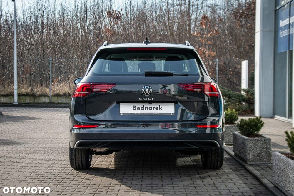 Volkswagen Golf - 9