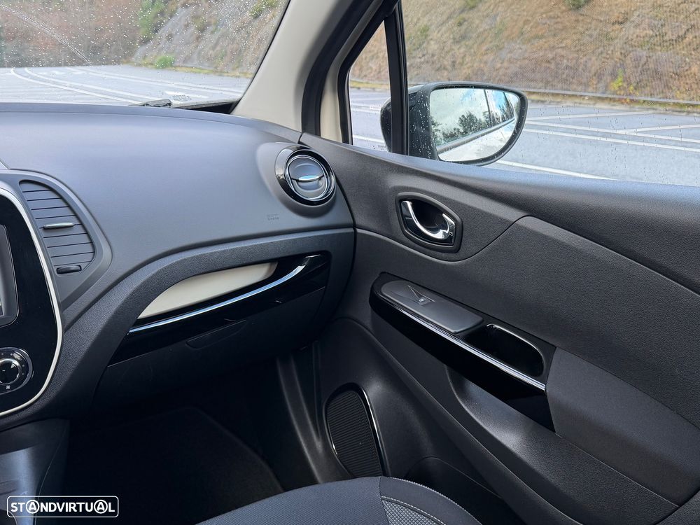 Renault Captur 0.9 TCE Exclusive - 35