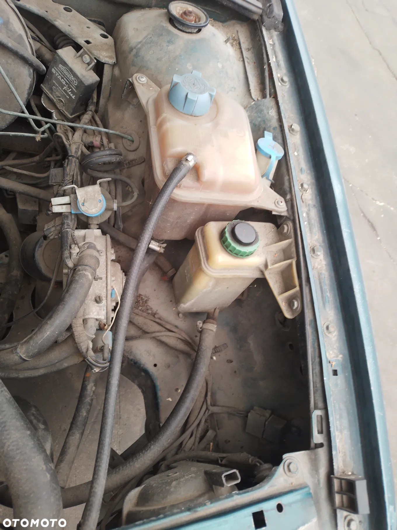 AUDI 80 B4 2.0 ABT KOLOR LZ6P  KLAPKA WLEWU PALIWA - 28