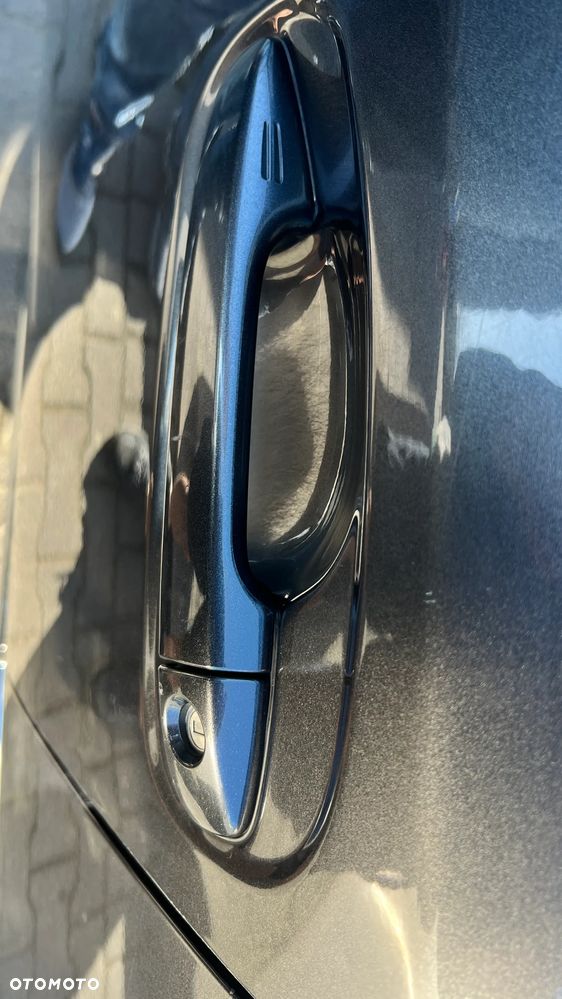 Toyota Avensis 1.8 Premium - 25