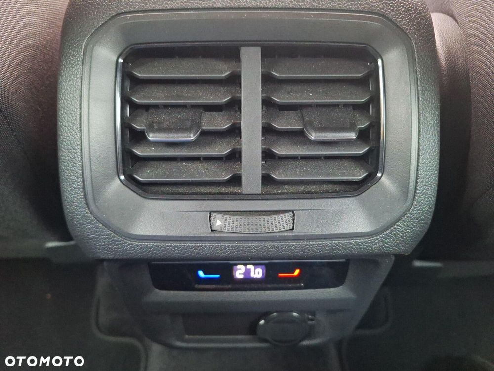 Volkswagen Tiguan - 17