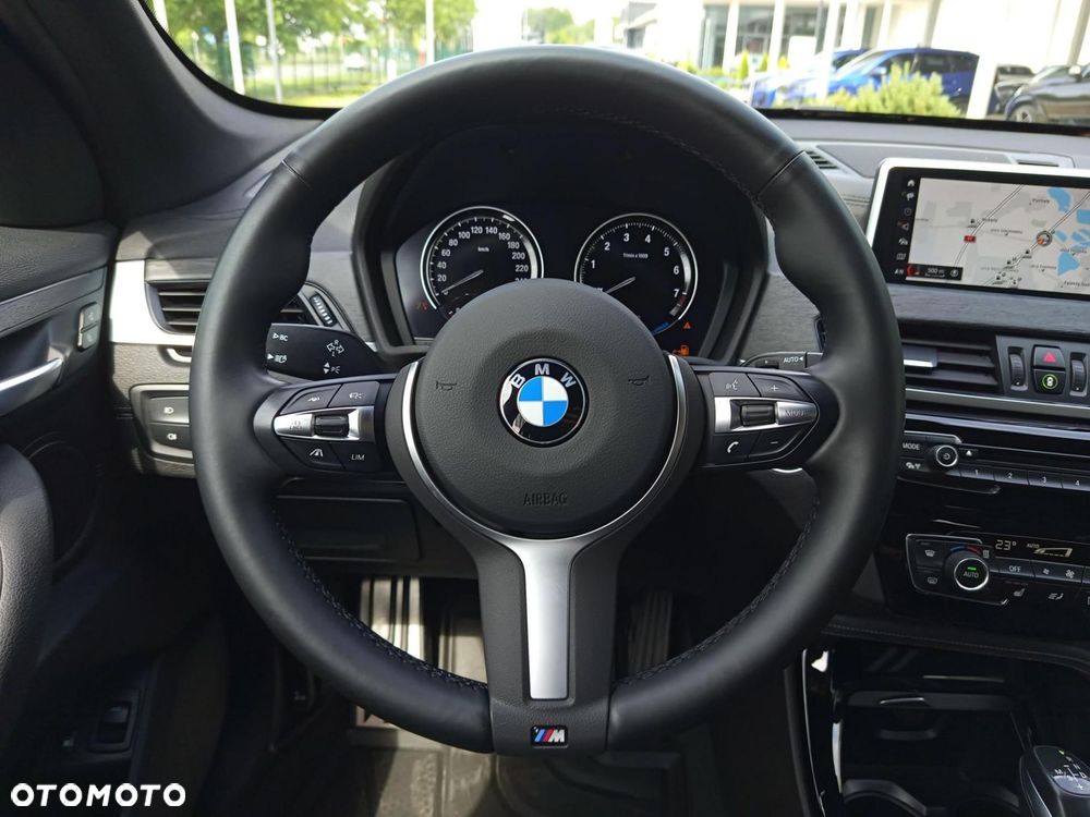 BMW X1 - 11