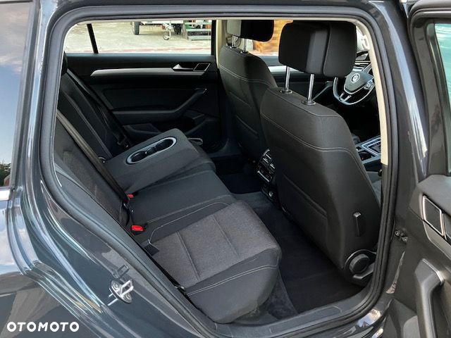 Volkswagen Passat 2.0 TDI BMT Comfortline DSG - 18