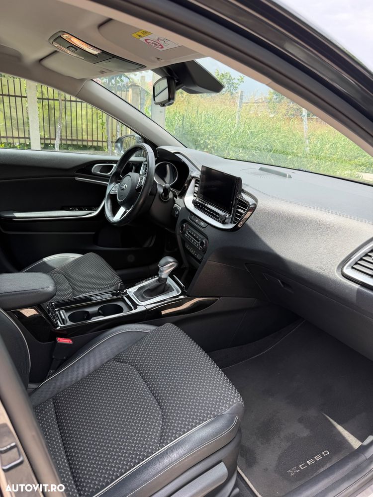 Kia XCeed 1.6 GDI DCT6 OPF Inspiration - 11