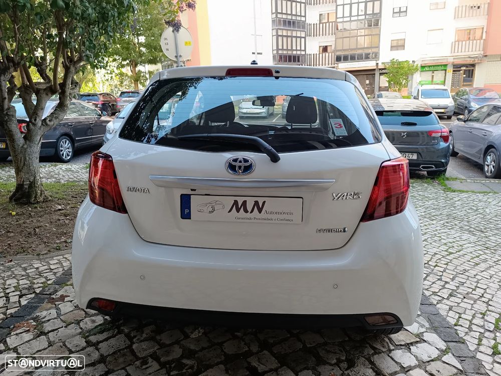 Toyota Yaris 1.5 HSD Comfort+Navi - 5