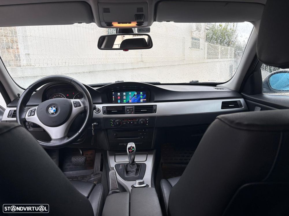 BMW 320 dA Exclusive - 2