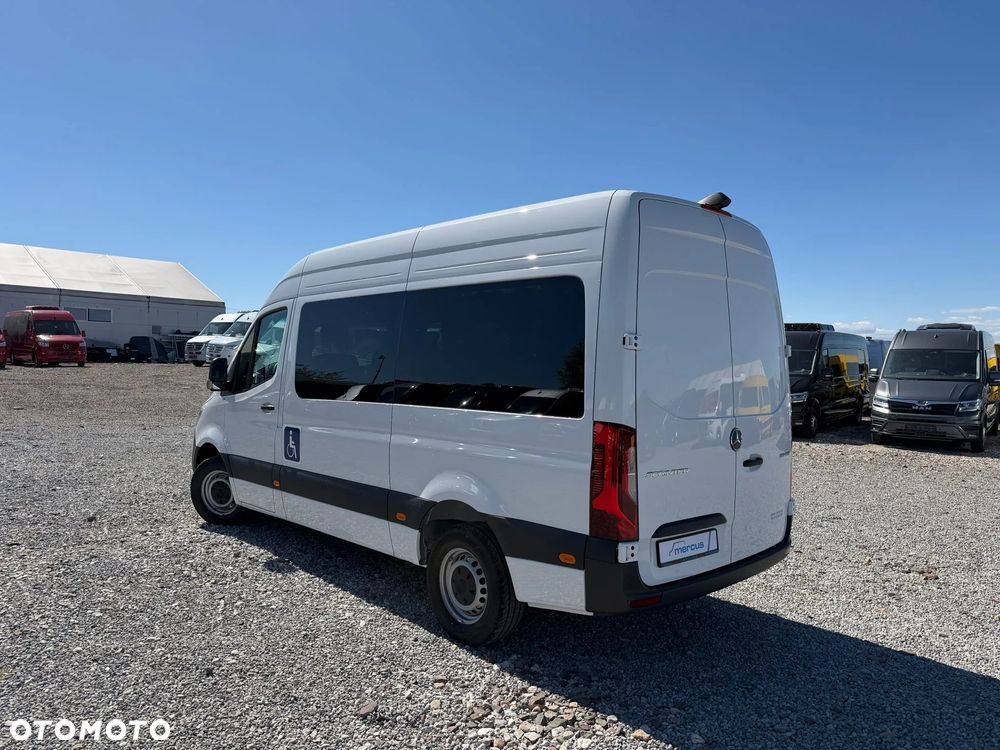 Mercedes-Benz Sprinter 317 - 11
