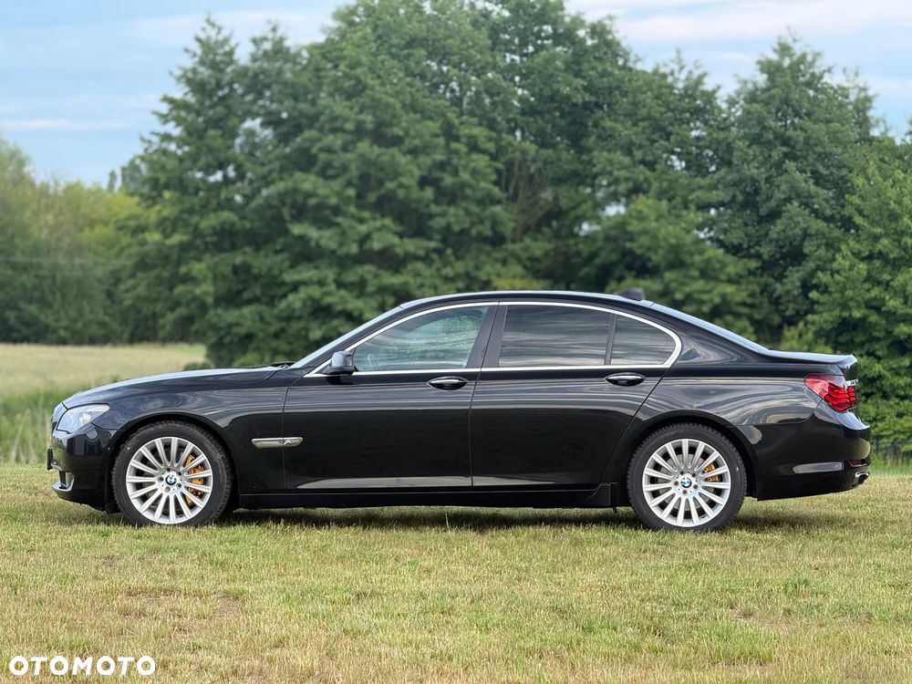 BMW Seria 7 740d - 10