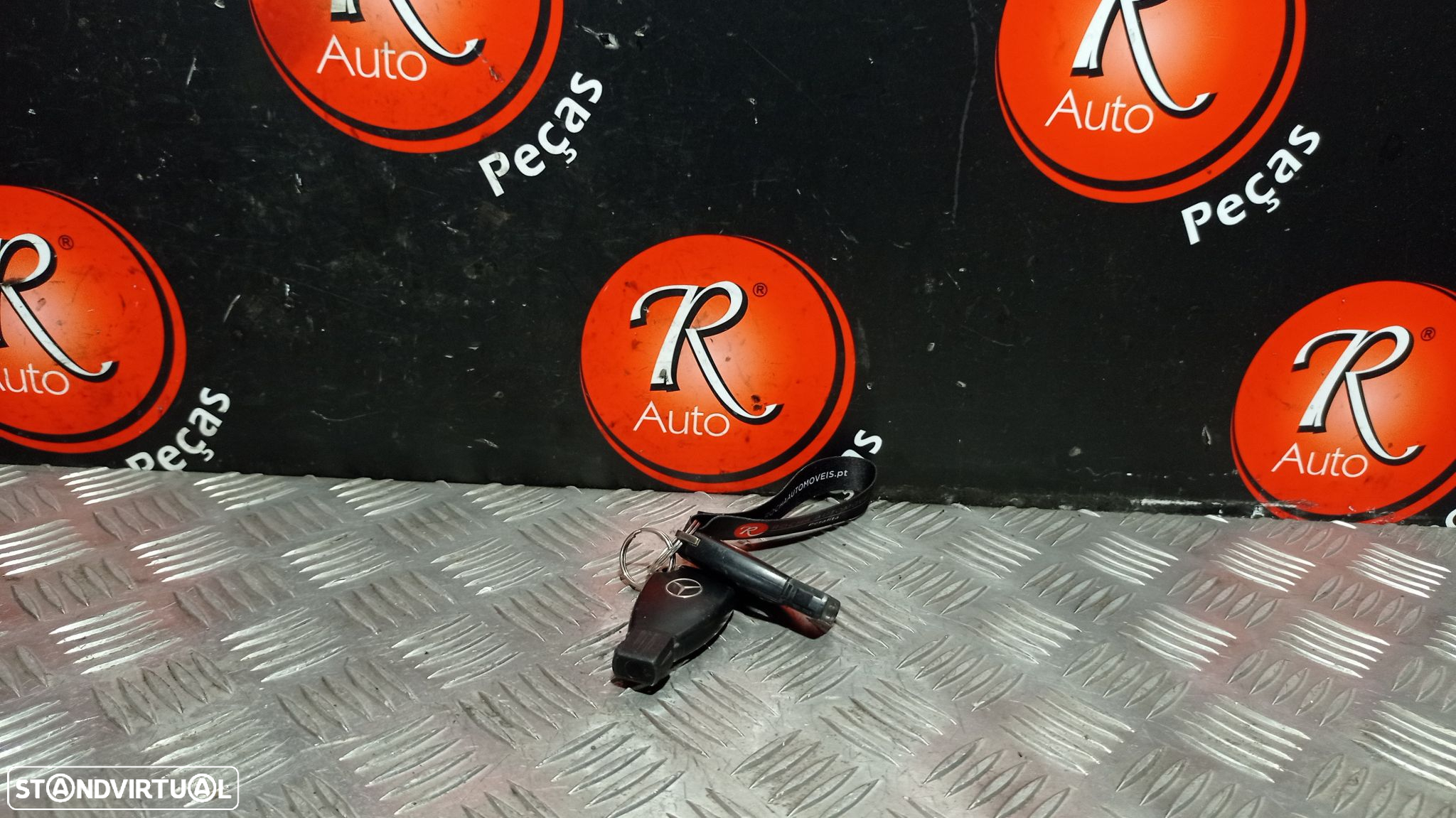 Chave Mercedes-Benz Vito / Mixto Caixa (W639) - 2