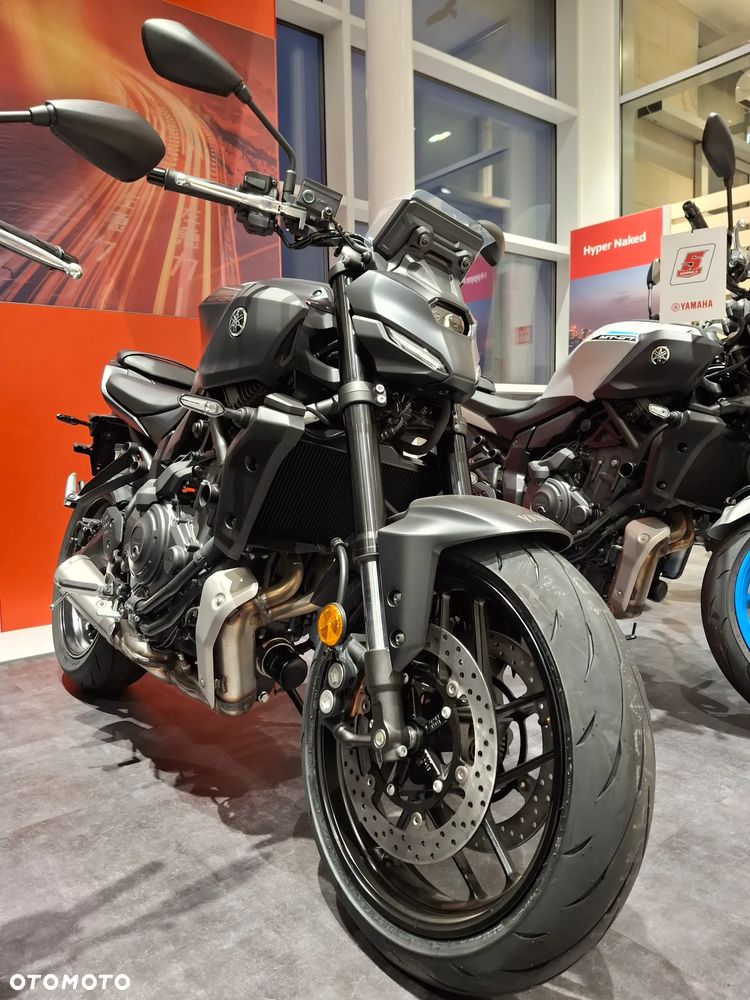 Yamaha MT - 18