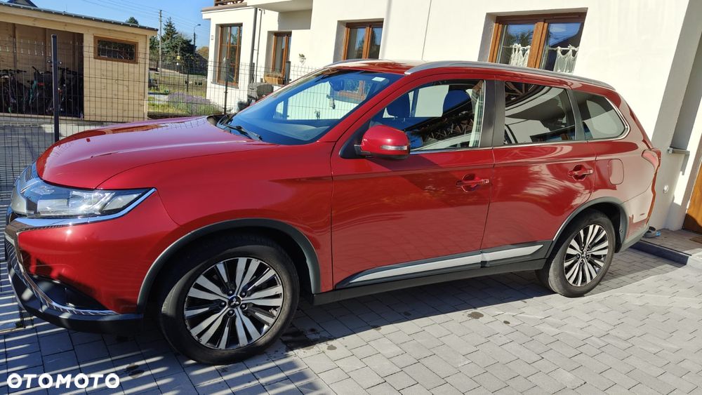 Mitsubishi Outlander 2018 photo 3