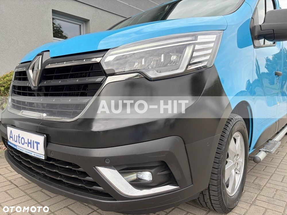 Renault Trafic - 17