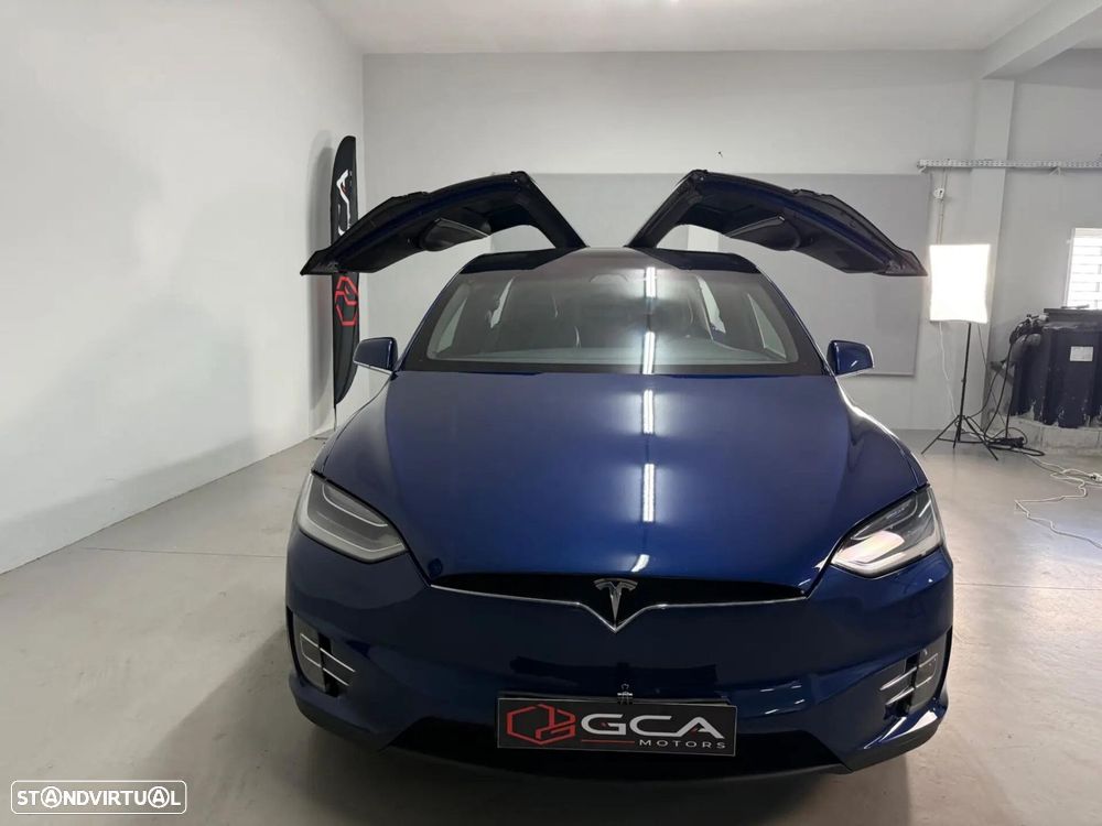 Tesla Model X 100D - 8