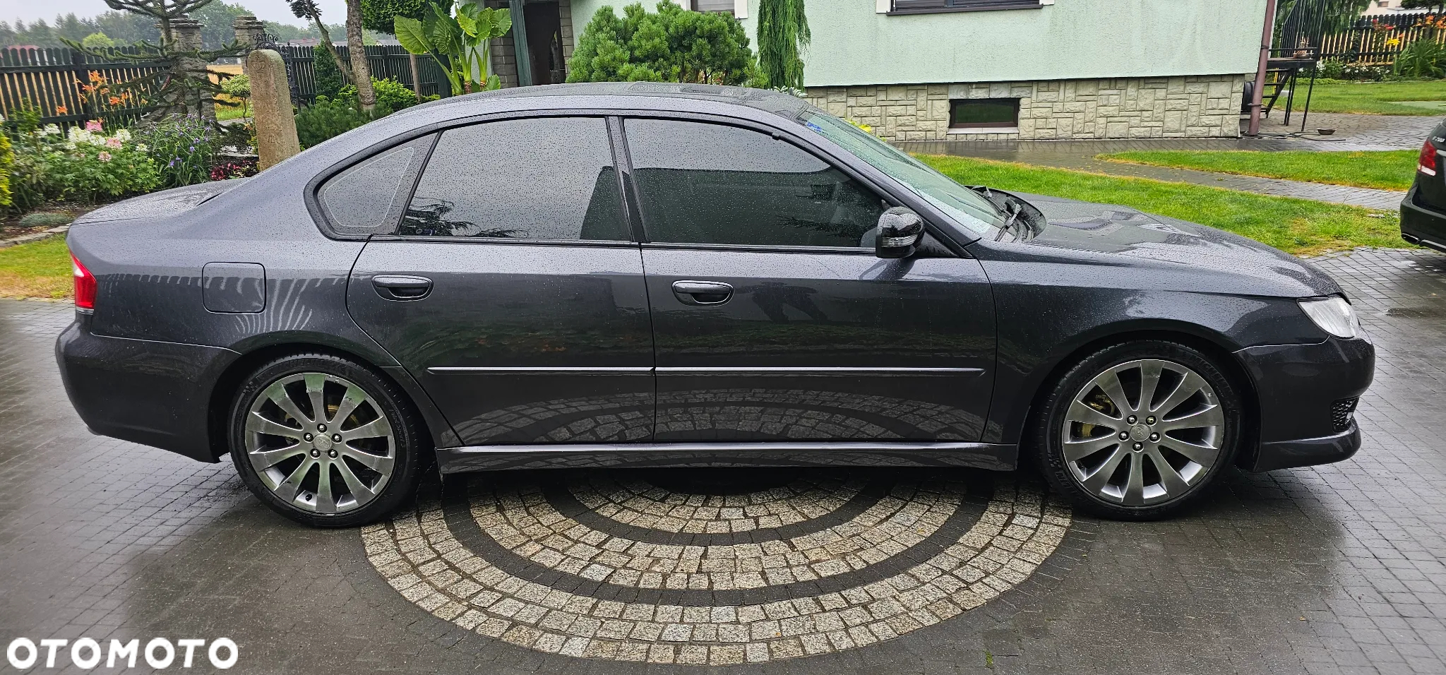 Subaru Legacy - 3