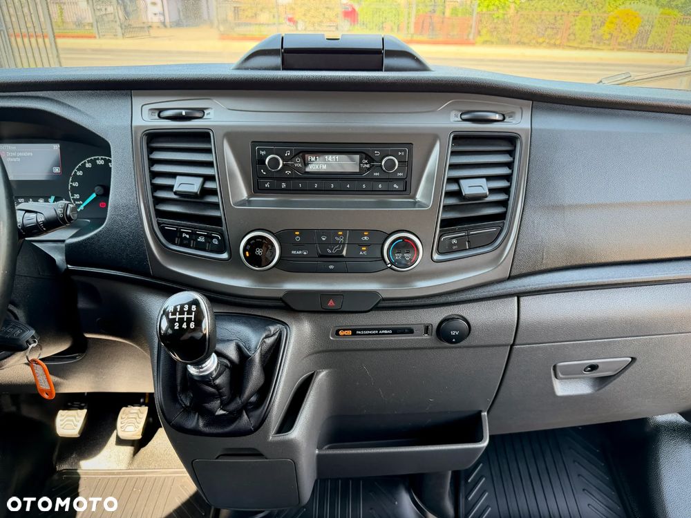 Ford Transit Kombi L3H2 Limited - 17