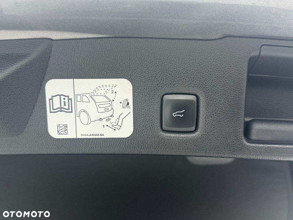 Ford Kuga 2.0 EcoBlue Hybrid TITANIUM - 6