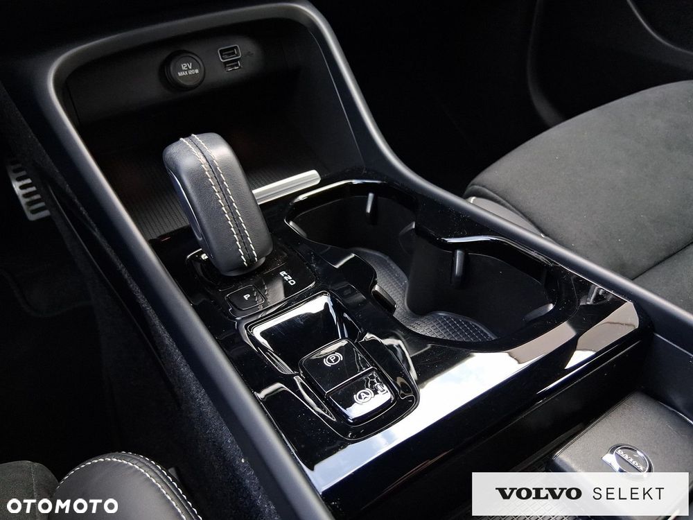 Volvo XC 40 - 14