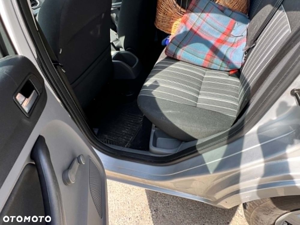 Ford Focus 1.6 Trend - 6