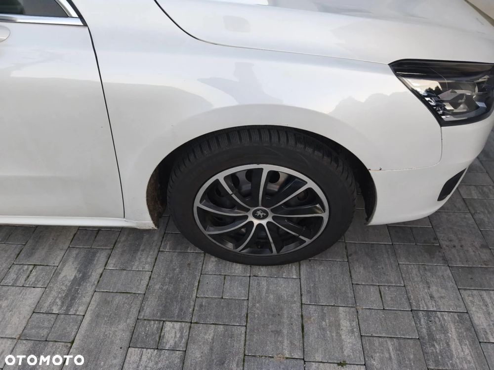 Peugeot 508 ver-2-0-bluehdi-allure-s-s - 7