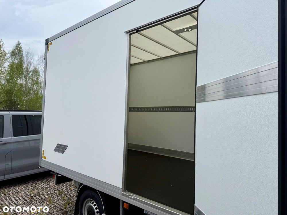 Volkswagen Crafter - 10