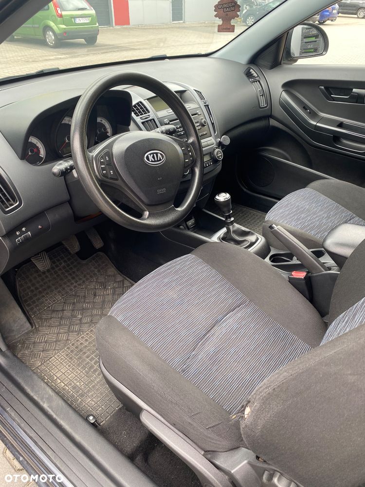 Kia Ceed 1.6 Optimum - 11