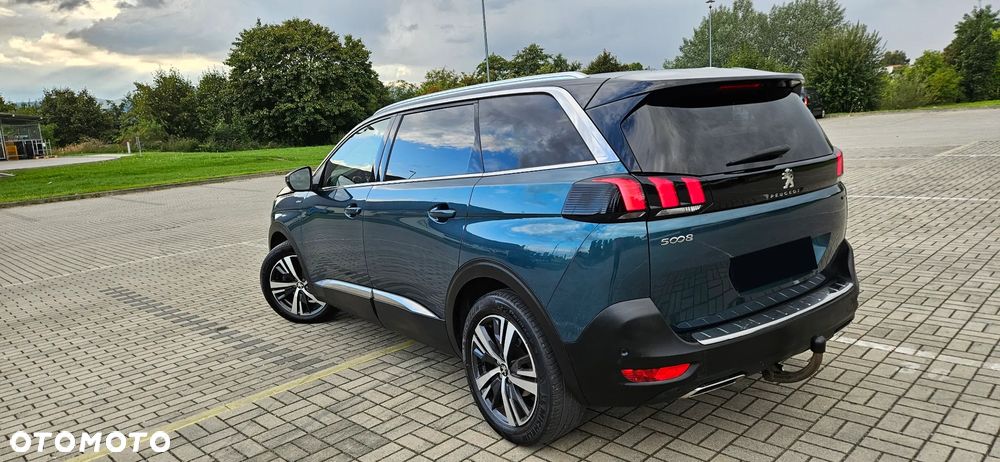 Peugeot 5008 - 3