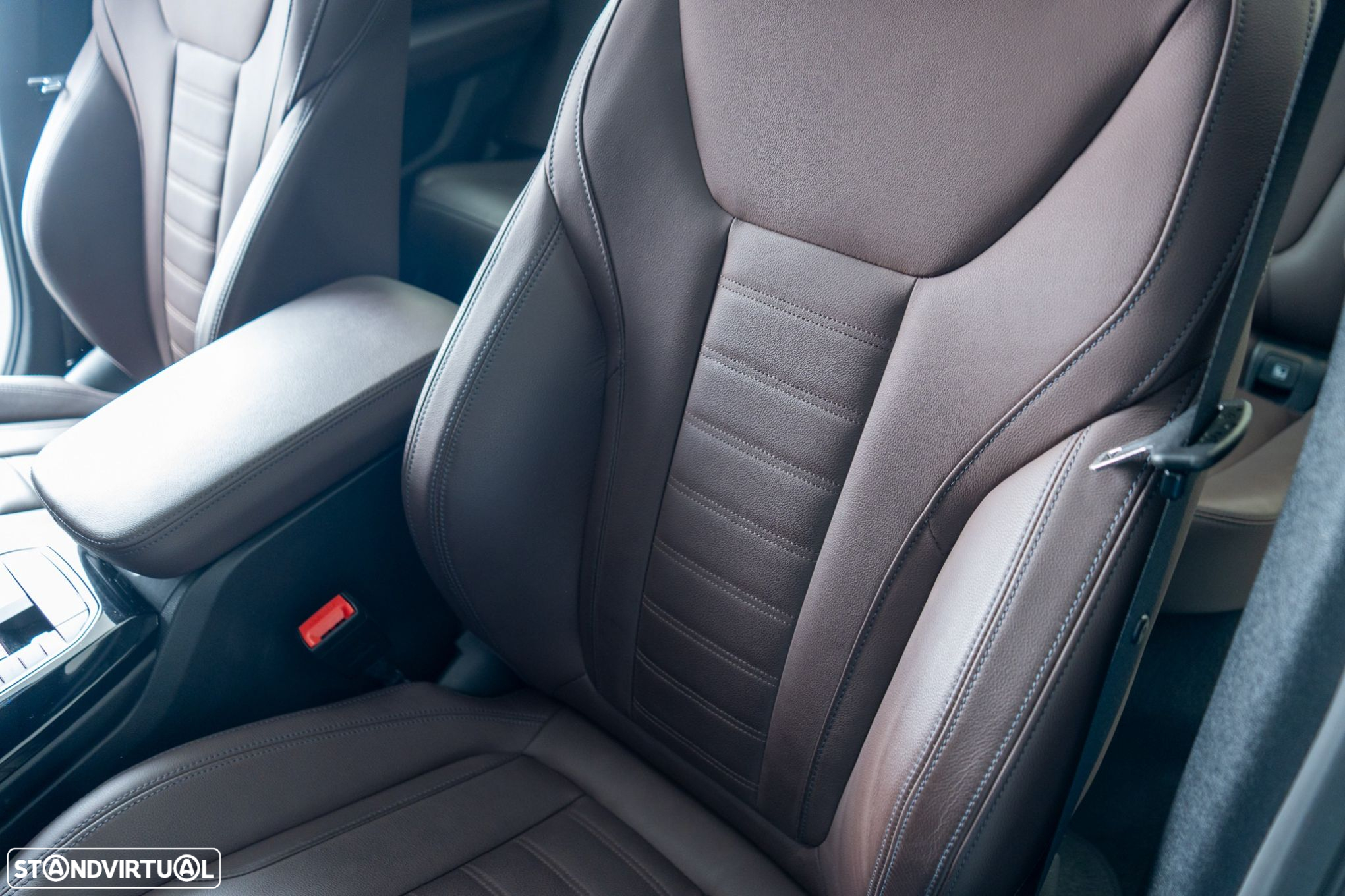 BMW iX3 M Sport Impressive - 40