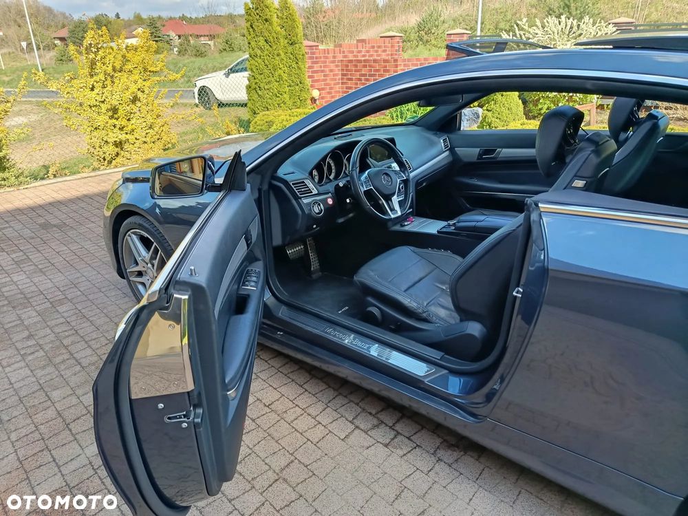 Mercedes-Benz Klasa E 400 7G-TRONIC - 34