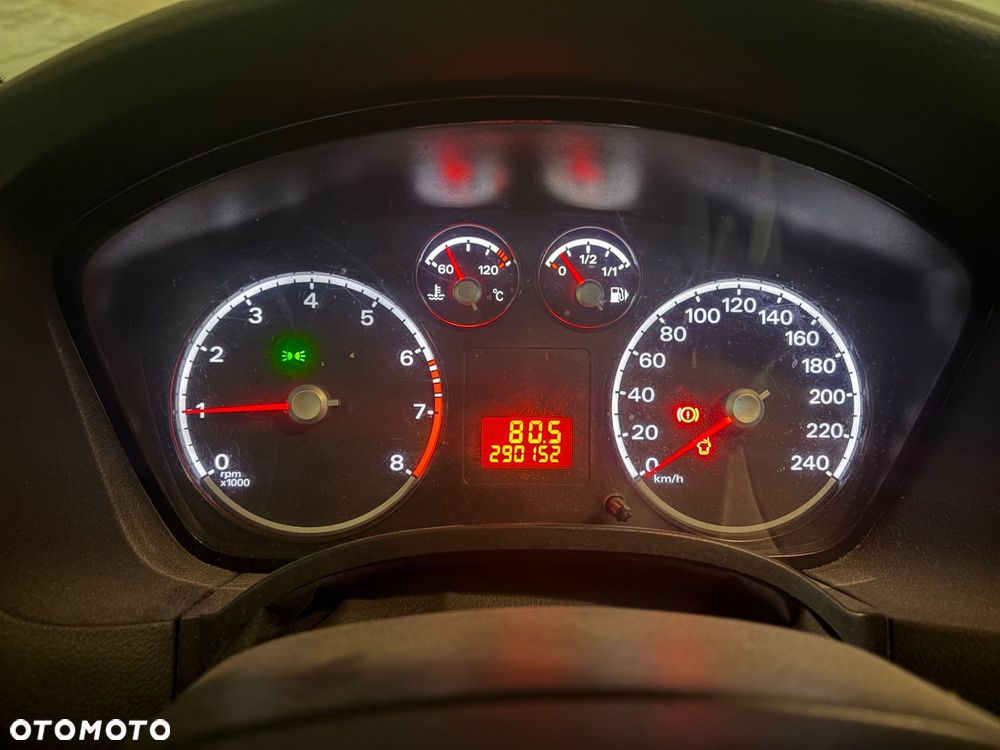 Ford Focus 1.6 Amber X - 11