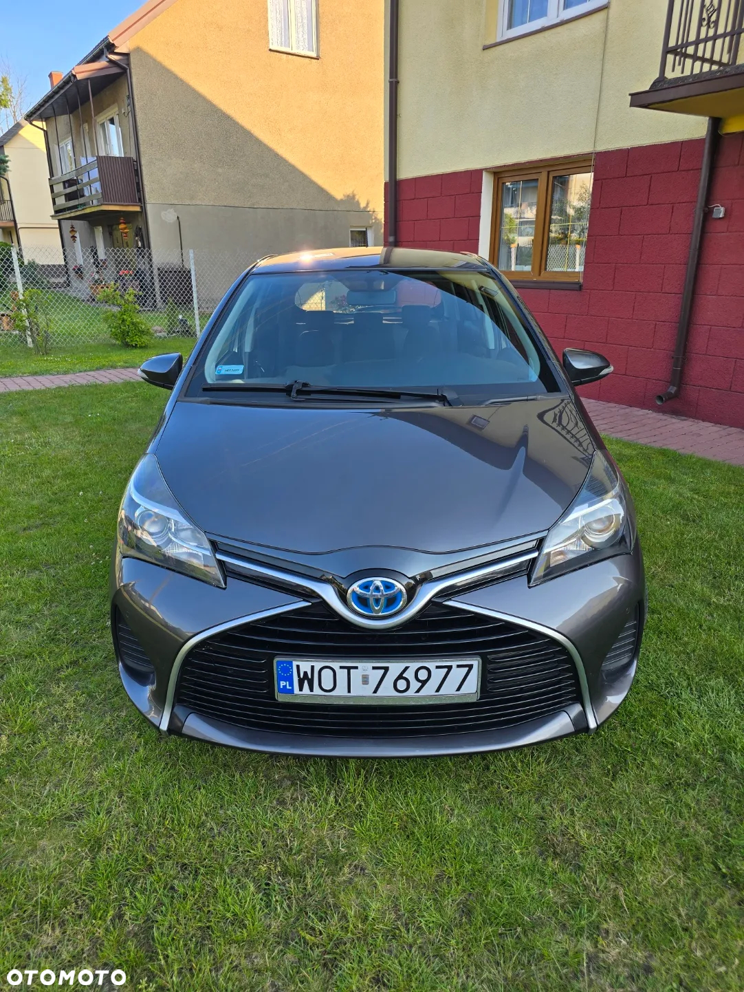 Toyota Yaris - 12