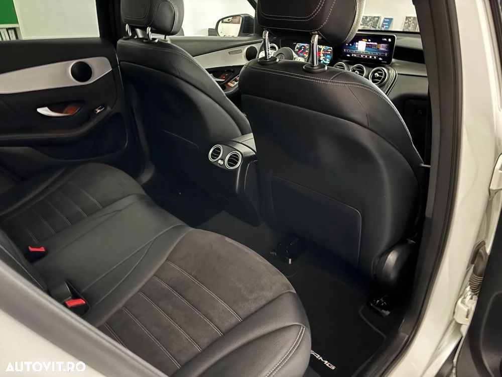 Mercedes-Benz GLC 300 de 4Matic 9G-TRONIC AMG Line Plus - 22