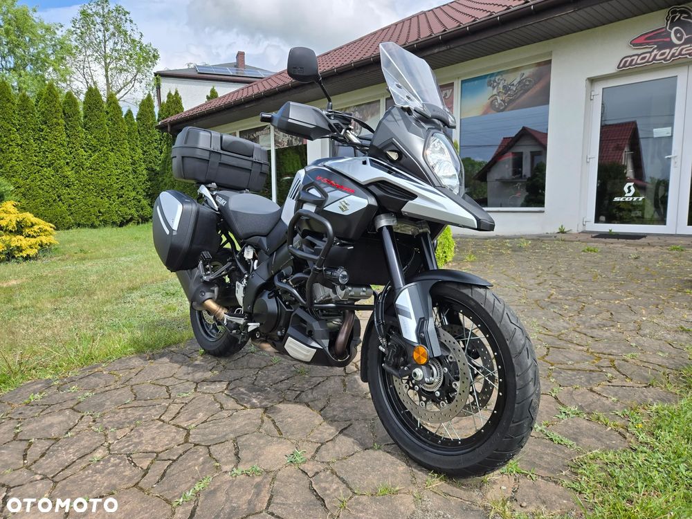 Suzuki V-STROM - 2
