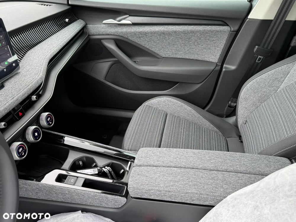 Skoda Superb 1.5 TSI mHEV Edition 130 DSG - 10